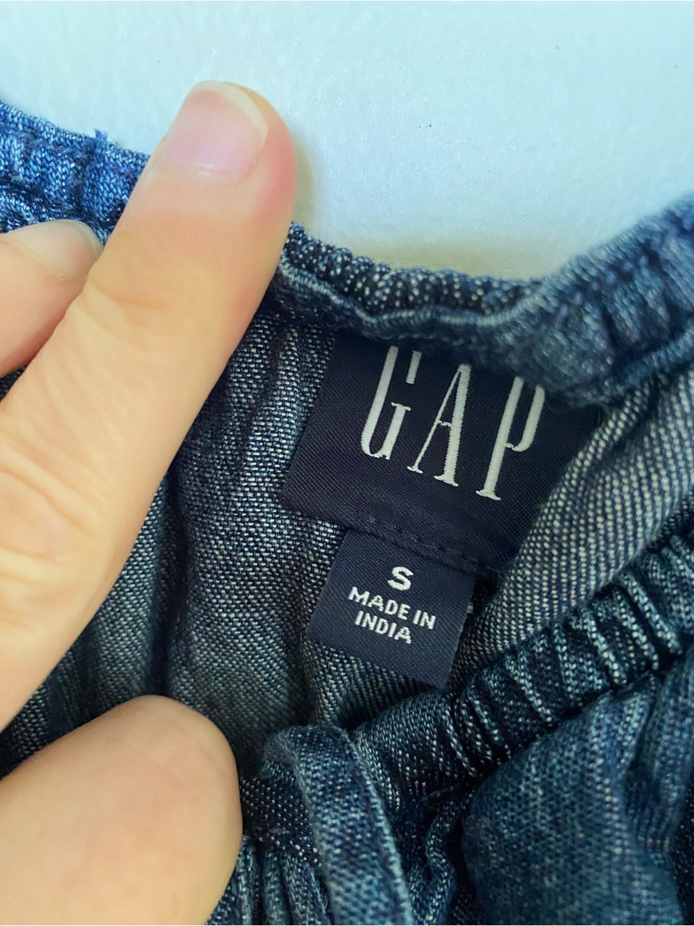 GAP Smocked Waist Denim Mini Dress - Picture 4 of 6